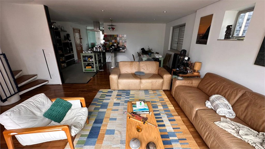 Cobertura à venda ou para alugar com 4 quartos, sendo 2 suítes, em Perdizes, São Paulo, SP