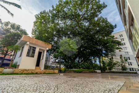 Apartamento à venda com 4 quartos, sendo 1 suíte,  em Brooklin, São Paulo, SP