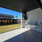 Casa à venda com 3 suítes no condomínio Vista da Serra, Atibaia - SP