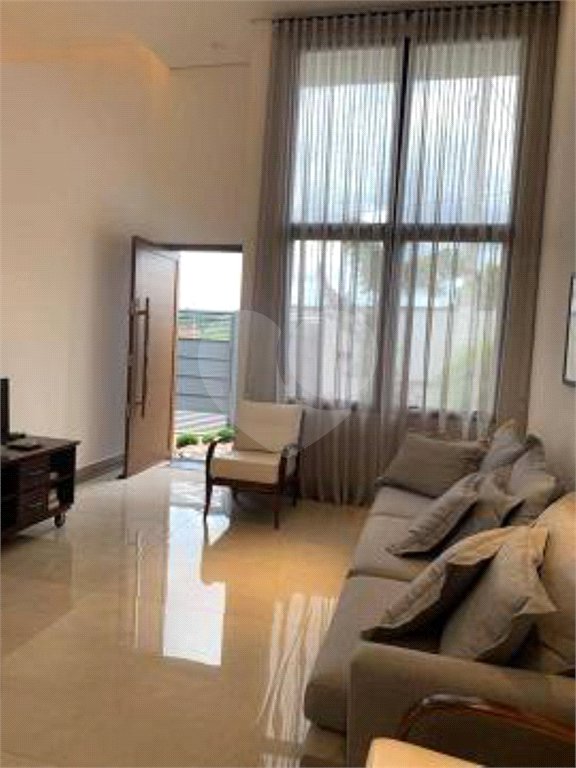 Casa à venda com 2 quartos, sendo 1 suíte, em Pinheirinho, Vinhedo, SP