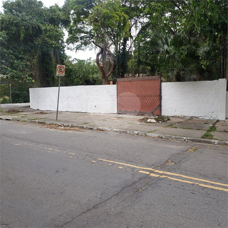 Terreno à venda em Jardim Morumbi, São Paulo, SP
