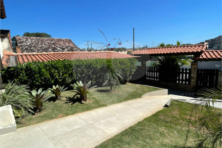 Casa Térrea à venda com 5 quartos, sendo 2 suítes, em Campo Grande, Rio de Janeiro, RJ