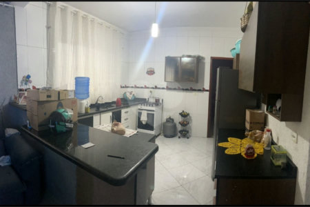 Casa à venda com 4 quartos em Parque Santa Laura, Ferraz de Vasconcelos, SP