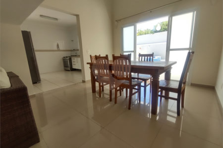 Casa à venda com 3 suítes no condomínio Villaggio Capriccio, Louveira - SP