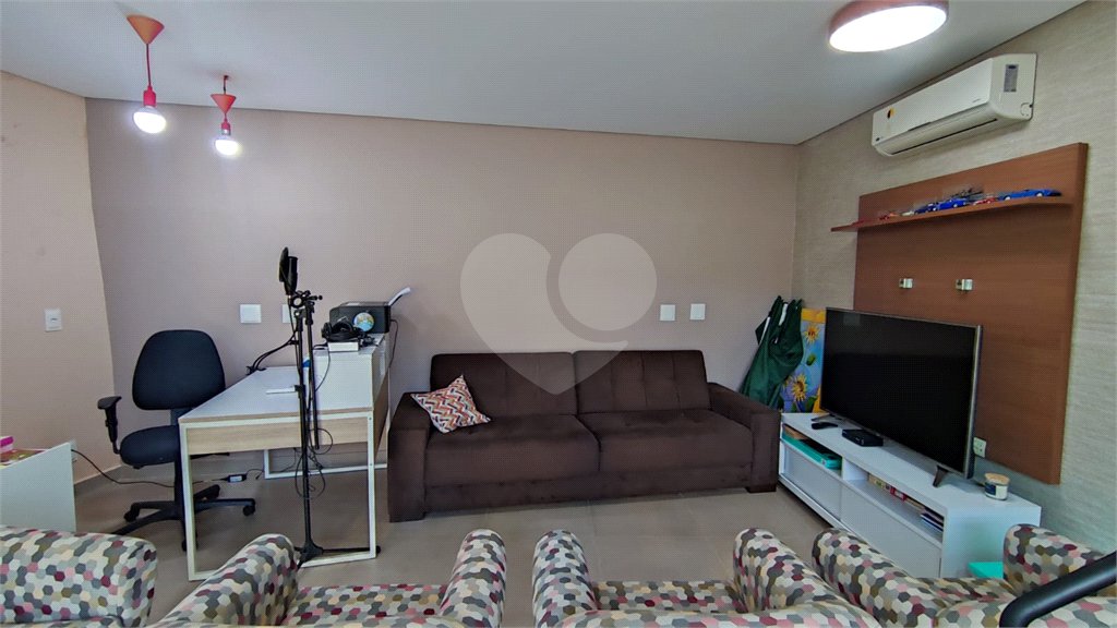 Sobrado à venda com 3 quartos, sendo 1 suíte, em Ipiranga, São Paulo, SP