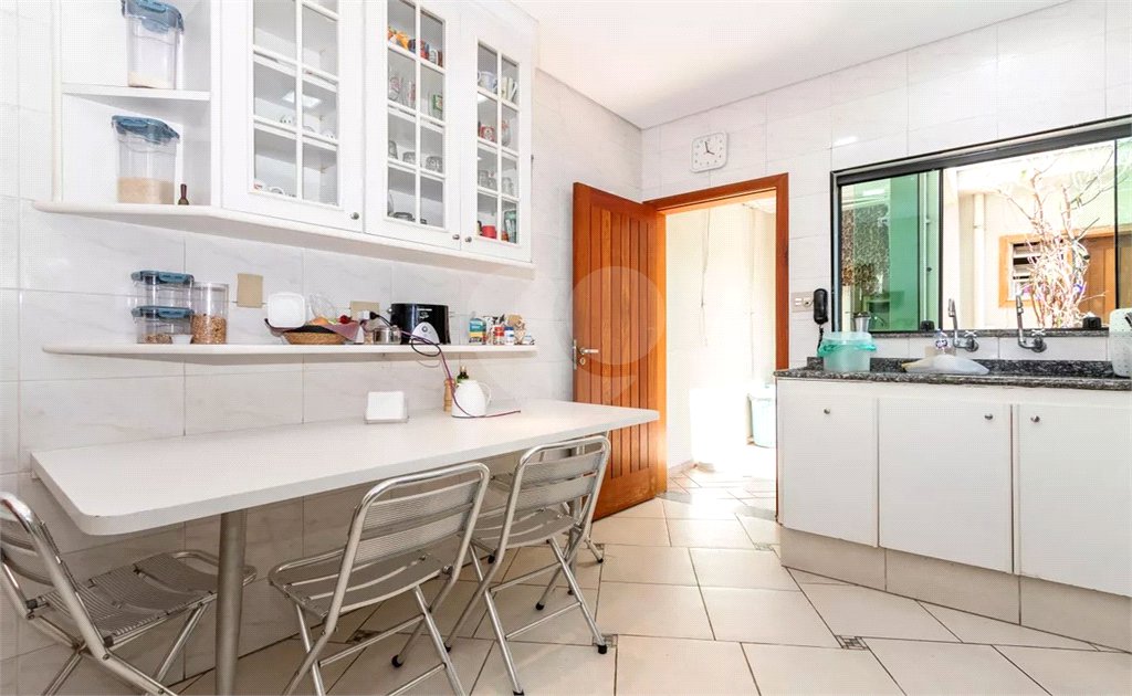 Casa de Vila à venda com 3 quartos, sendo 1 suíte, em Campo Belo, São Paulo, SP