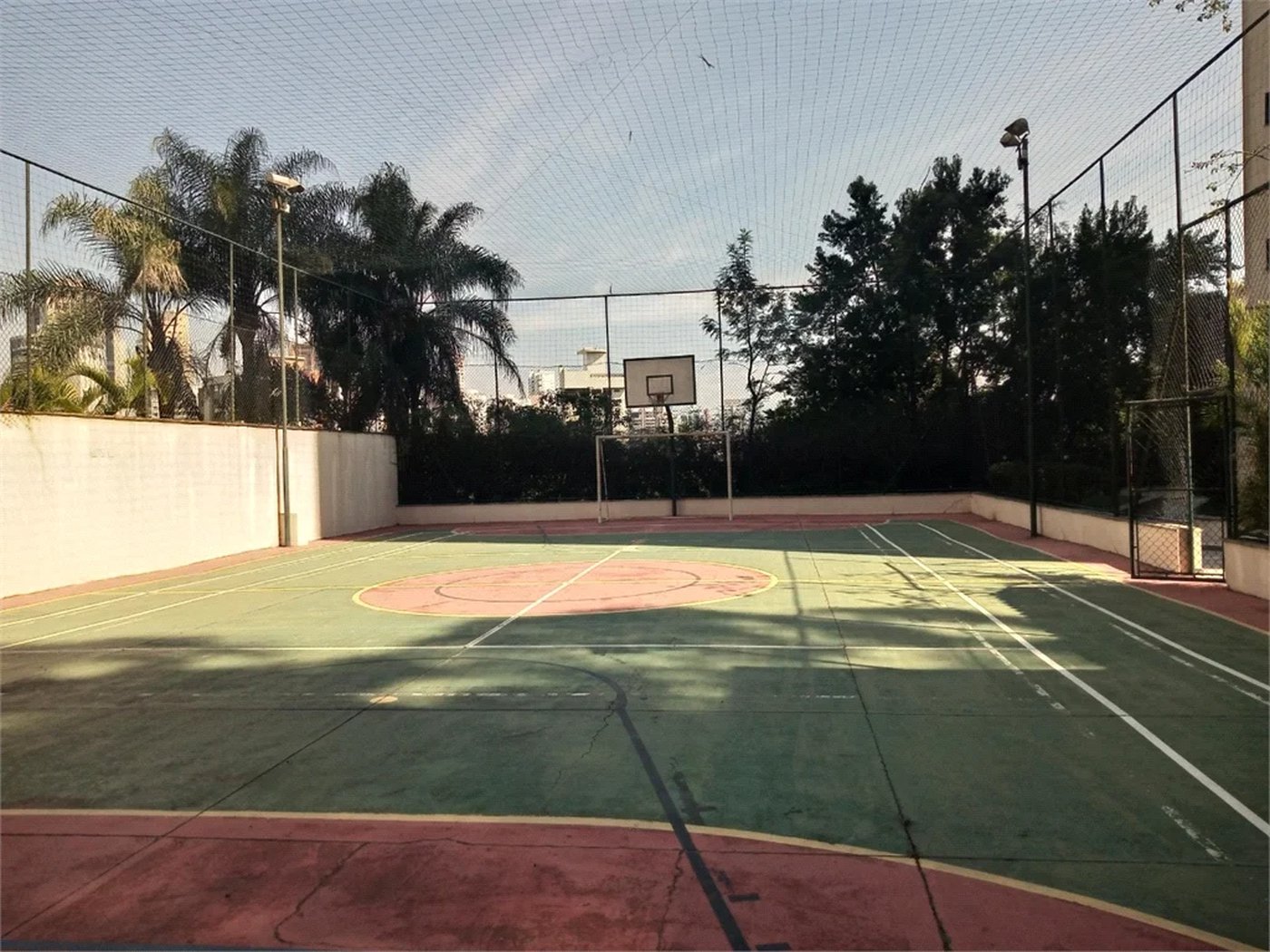 Apartamento à venda com 3 suítes em Vila Suzana, São Paulo, SP
