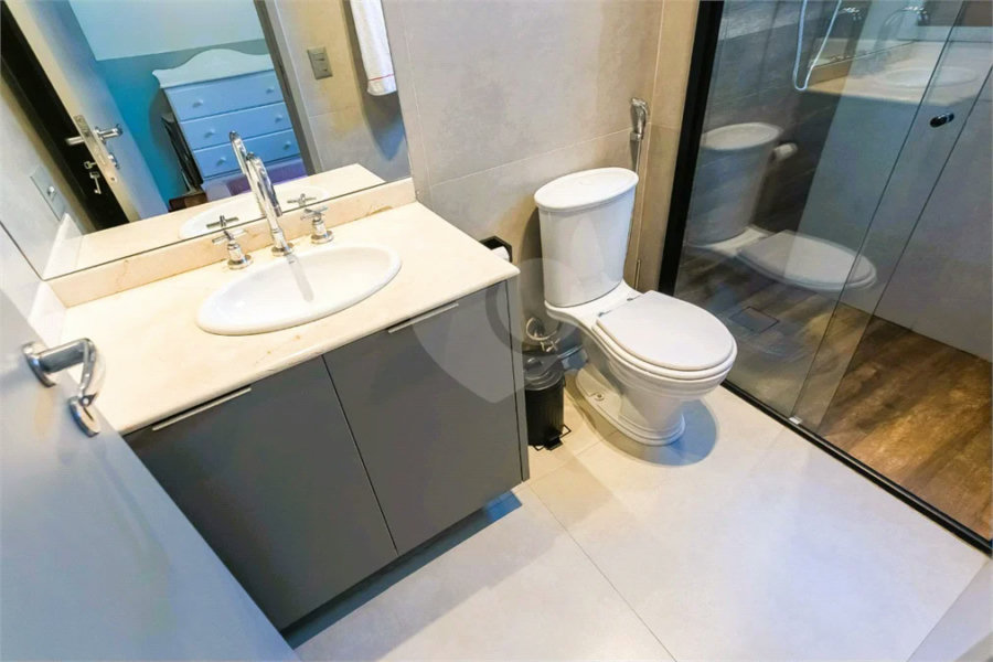 Vila Clementino - Apartamento reformado | 186 m² | 3 suítes | 3 vagas livres