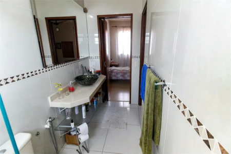 Casa à venda com 6 quartos, sendo 1 suíte, em Morumbi, São Paulo - SP