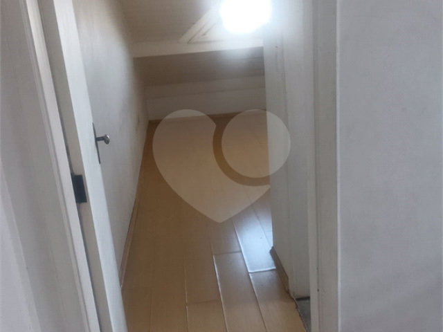 Sobrado à venda com 3 quartos, sendo 2 suítes,  em Parada Inglesa, São Paulo, SP