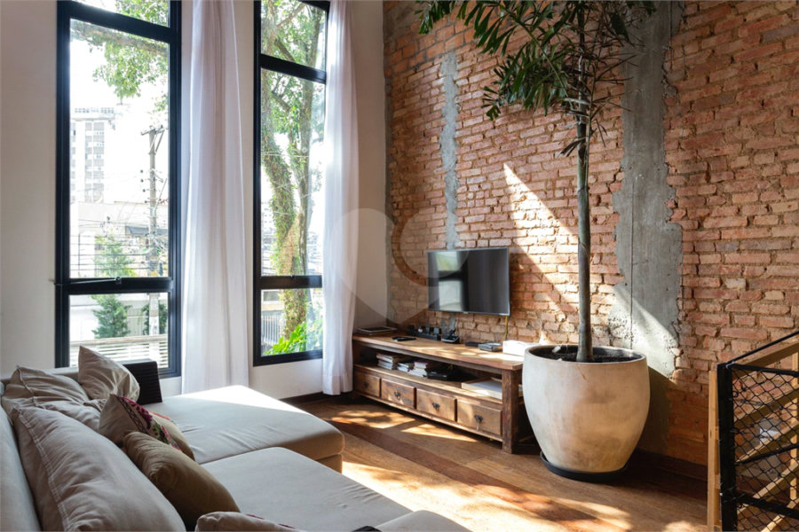 Casa Térrea à venda com 3 quartos, sendo 2 suítes, em Lapa, São Paulo, SP