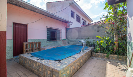 Casa Térrea à venda com 3 quartos, sendo 1 suíte,  em Jardim Bélgica, São Paulo, SP