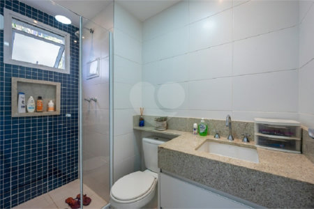 Apartamento à venda com 3 suítes em Jardim Caboré, São Paulo, SP