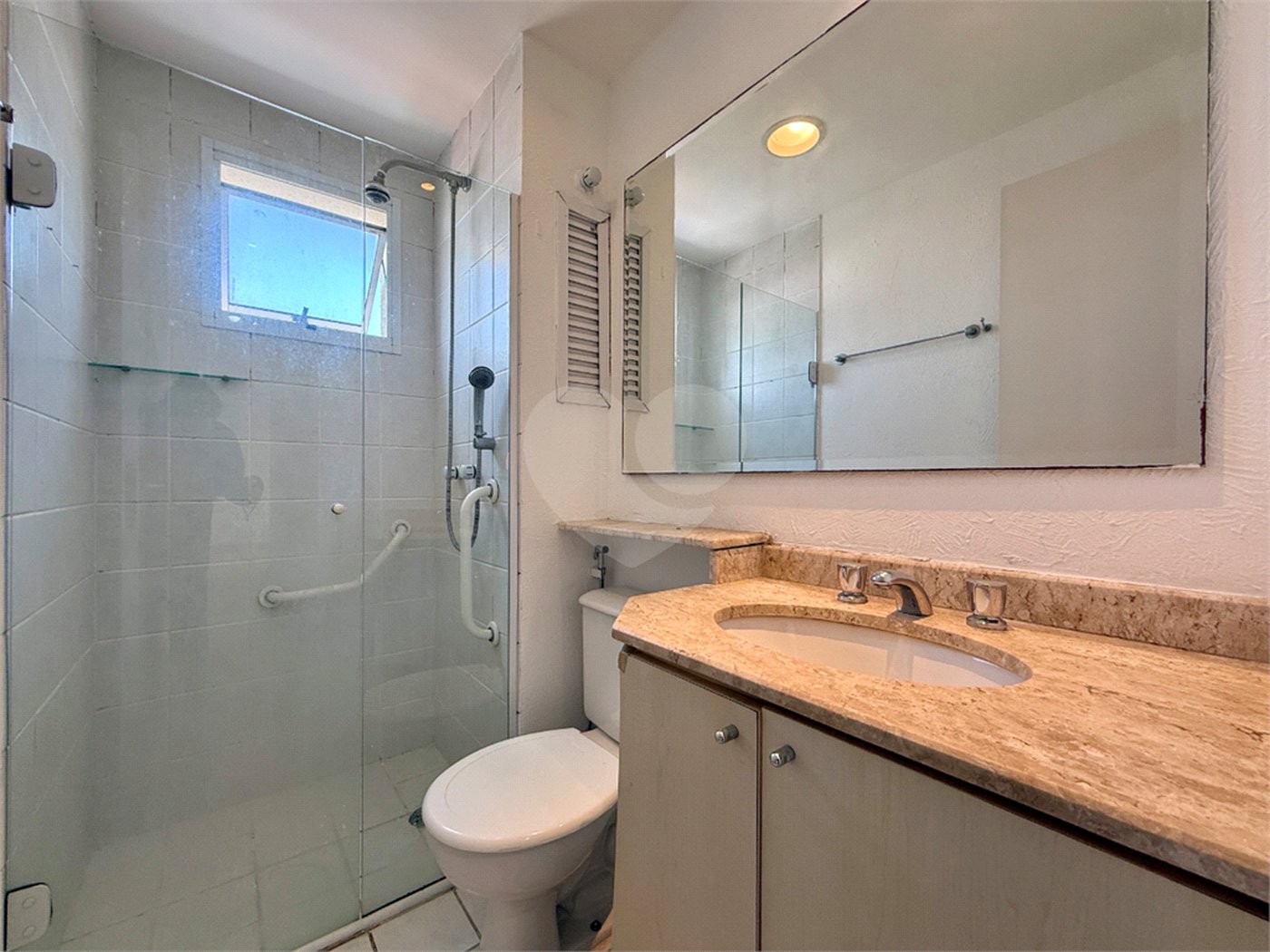 Apartamento à venda com 2 quartos, sendo 1 suíte, em Jardim Marajoara, São Paulo, SP
