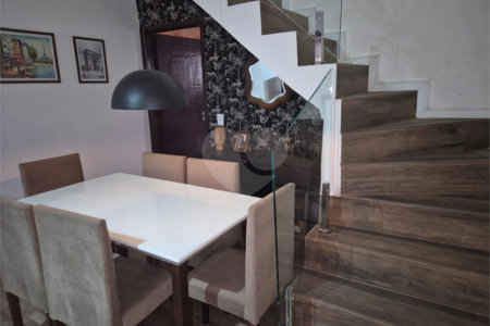 Sobrado à venda com 2 quartos em Vila Gumercindo, São Paulo, SP