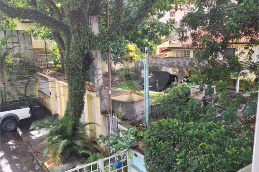 Sobrado à venda com 3 quartos, sendo 1 suíte, em Vila Irmãos Arnoni, São Paulo, SP