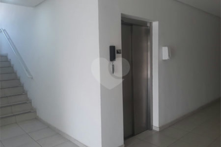 Apartamento à venda ou para alugar com 2 quartos, sendo 1 suíte,  em Vila Santa Isabel, São Roque, SP