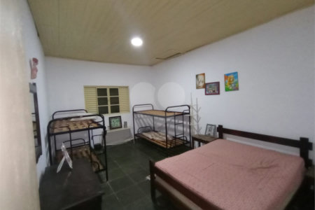 Chácara à venda com 2 quartos em Conceição, Itapetininga, SP