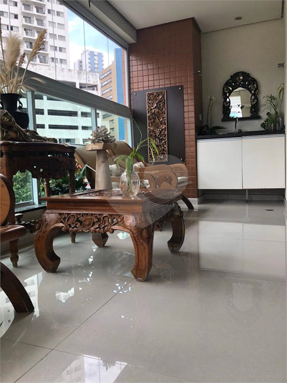 Apartamento à venda com 3 quartos, sendo 1 suíte, em Santana, São Paulo, SP