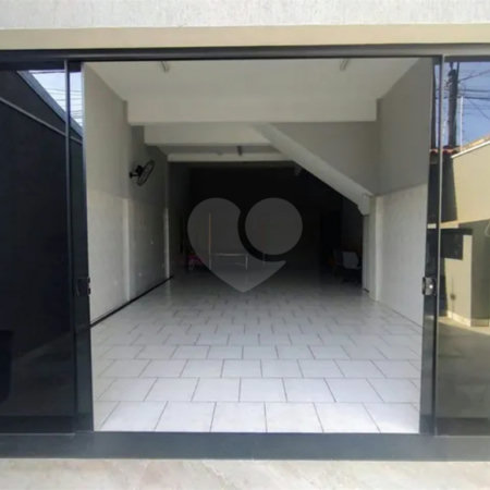 Sobrado à venda com 3 quartos, sendo 1 suíte, em Jardim São Guilherme, Sorocaba, SP