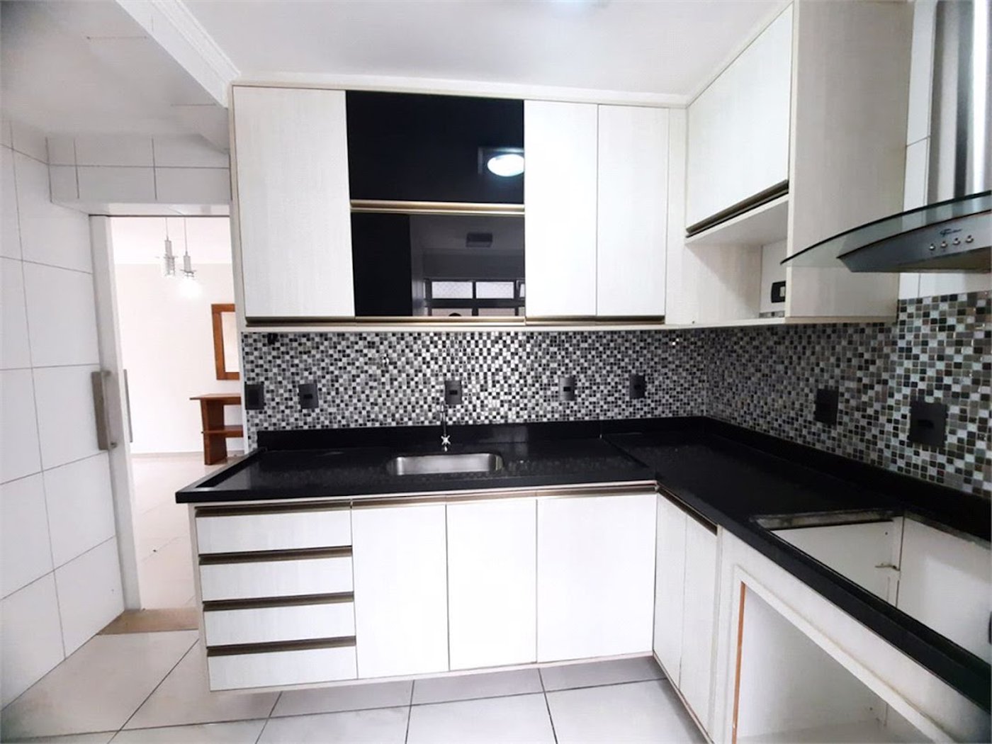 Apartamento à venda, 72 m² por R$ 309.000,00 - Vila Júlia - Guarujá/SP
