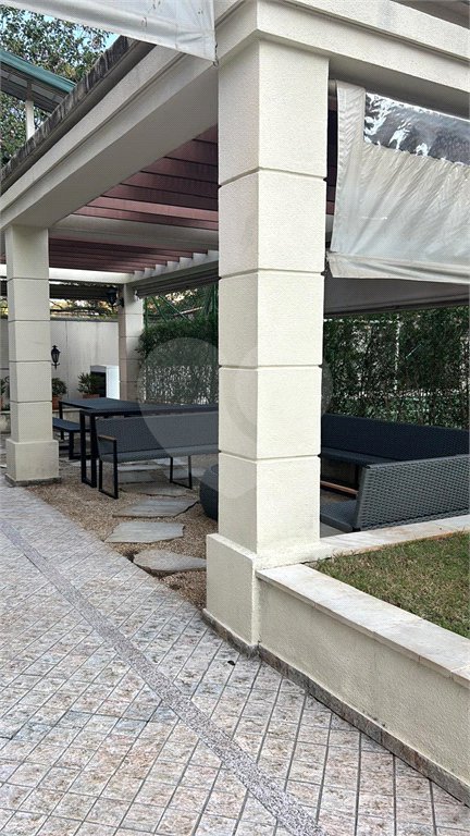 Apartamento à venda com 3 suítes em Indianópolis, São Paulo, SP