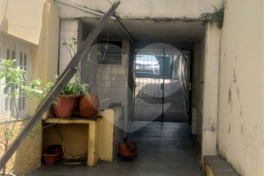 Casa à venda com 7 quartos em Santana, São Paulo, SP