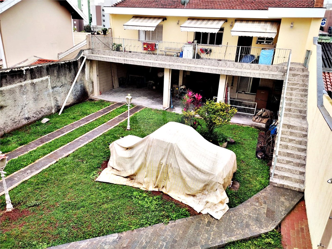 Sobrado à venda com 5 quartos, sendo 2 suítes, em Vila Nova Cachoeirinha, São Paulo, SP