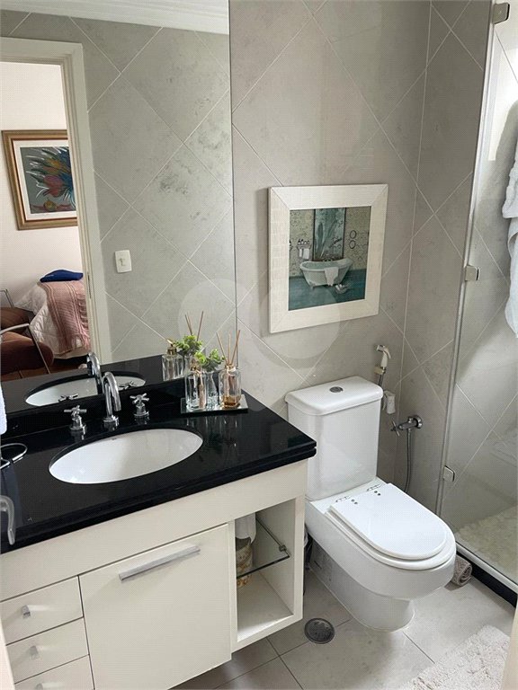 Apartamento à venda com 3 suítes em Vila Gertrudes, São Paulo, SP