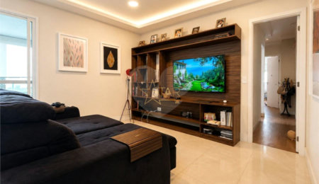 Apartamento à venda com 3 quartos, sendo 1 suíte,  em Brooklin, São Paulo, SP