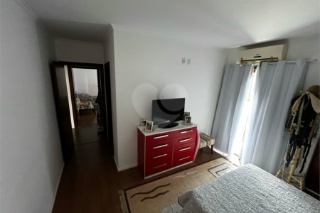 Casa à venda com 3 suítes em Vila Oliveira, Mogi das Cruzes, SP