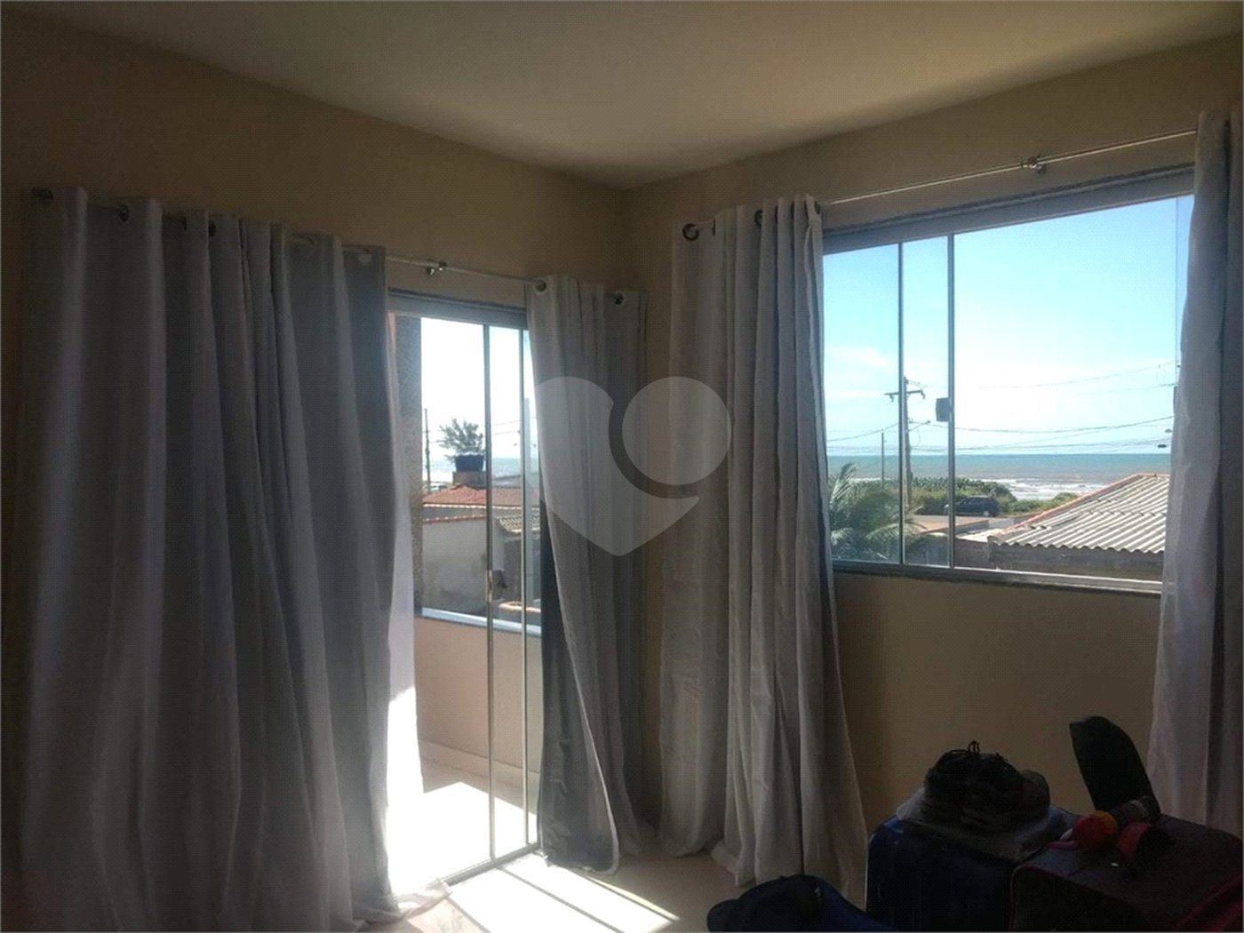 Casa à venda com 3 quartos, sendo 1 suíte, em Maria Joaquina (tamoios), Cabo Frio, RJ