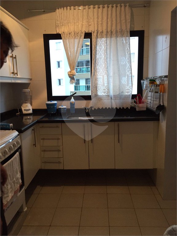 Apartamento à venda com 3 quartos, sendo 1 suíte, em Vila Andrade, São Paulo, SP