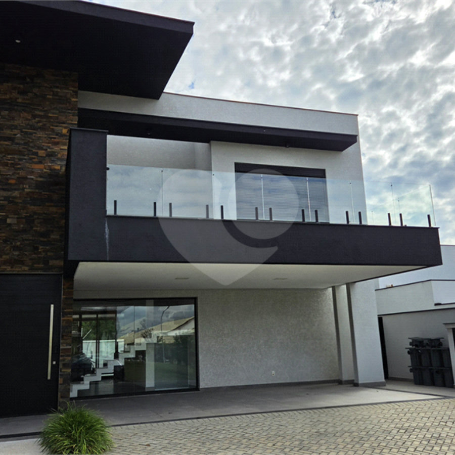 Casa à venda com 4 suítes no condomínio Alphaville Nova Esplanada 1, Votorantim - SP