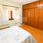 Casa à venda com 3 quartos, sendo 1 suíte, em Santo Amaro, São Paulo, SP