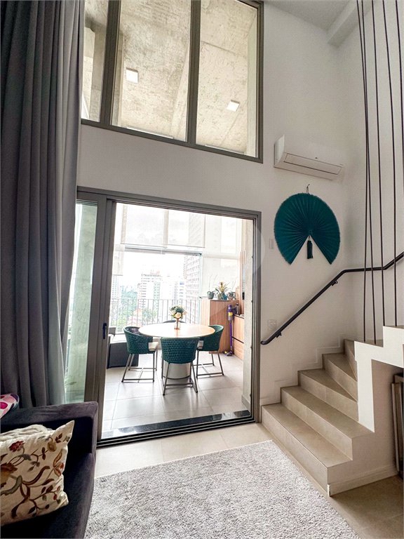Apartamento à venda com 1 quarto em Cerqueira Cesar, São Paulo, SP