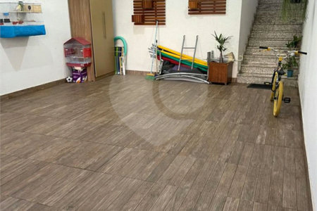 Casa à venda com 3 suítes no condomínio Residencial Rubi, Mogi das Cruzes - SP