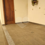 Casa à venda com 4 suítes no condomínio Estância Marambaia, Vinhedo - SP