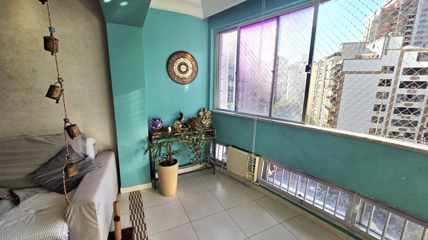 Apartamento com 3 dormitórios à venda, 187 m² por R$ 1.350.000,00 - Gonzaga - Santos/SP