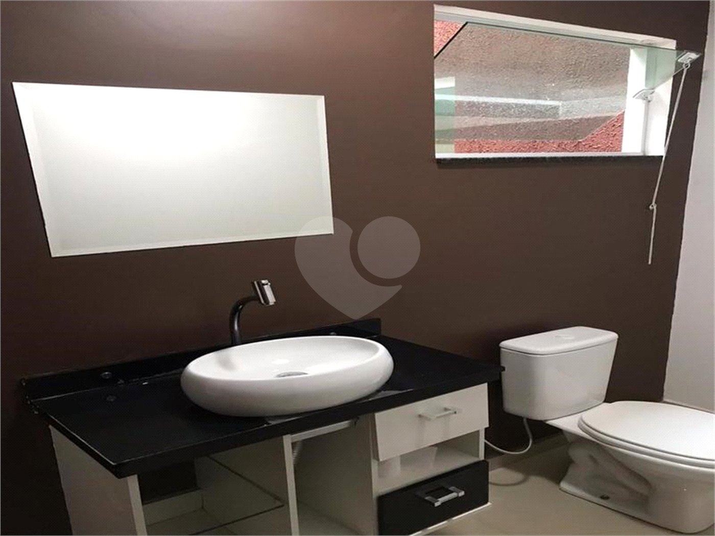 Sobrado à venda com 3 suítes em Vila Haro, Sorocaba, SP