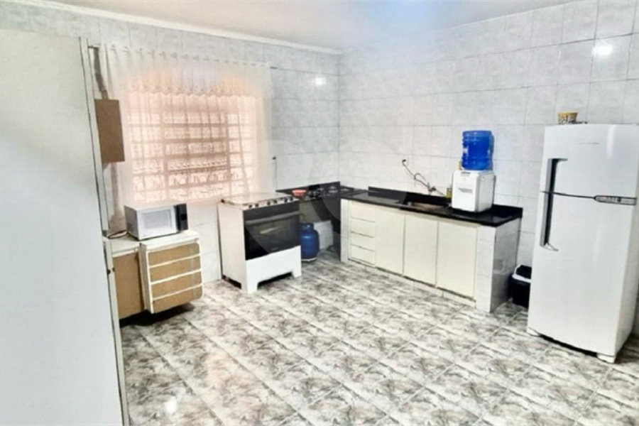 Sobrado à venda com 3 quartos, sendo 1 suíte, em Vila Nova Cachoeirinha, São Paulo, SP