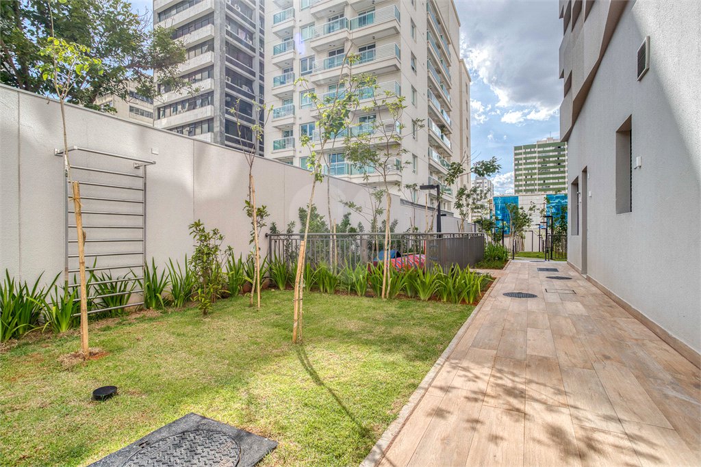 Studio à venda ou para alugar com 1 quarto em Alto da Boa Vista, São Paulo, SP