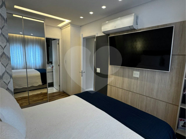 Apartamento à venda com 2 quartos, sendo 1 suíte,  em Mooca, São Paulo, SP