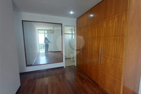 Apartamento à venda com 4 quartos, sendo 1 suíte, em Tijuca, Rio de Janeiro, RJ