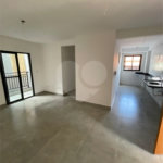 Casa à venda com 2 quartos, sendo 1 suíte, no condomínio Residencial Calegari, São Paulo - SP