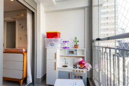 Apartamento à venda com 3 suítes em Moema, São Paulo, SP