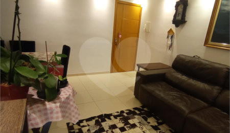 Apartamento à venda com 3 quartos, sendo 1 suíte, em Horto Florestal, São Paulo, SP