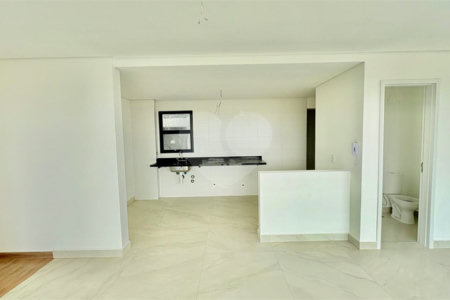 Apartamento à venda com 3 suítes em Jardim Maria José, Votorantim, SP
