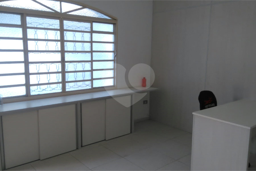 Prédio à venda com 3 quartos em Santana, São Paulo, SP