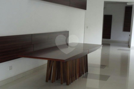 Apartamento à venda com 3 suítes em Santa Teresinha, São Paulo, SP